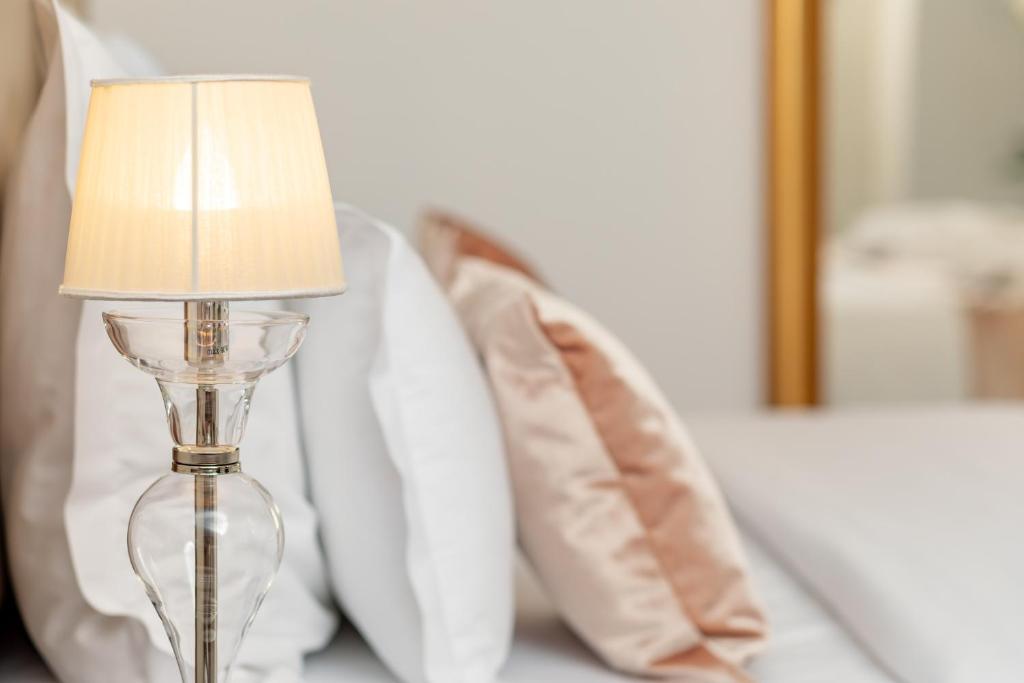 
Superior Single Room with Free Spa Access
