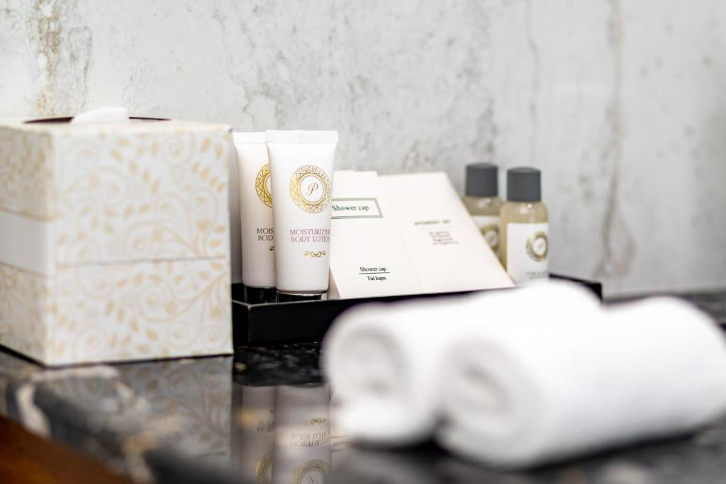 Hotel Le Premier - 7