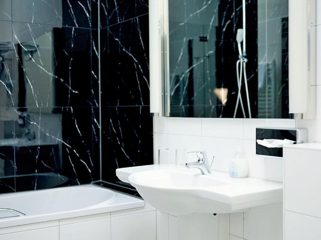 Cabo Nonsmoking-Hotel - Resim 3