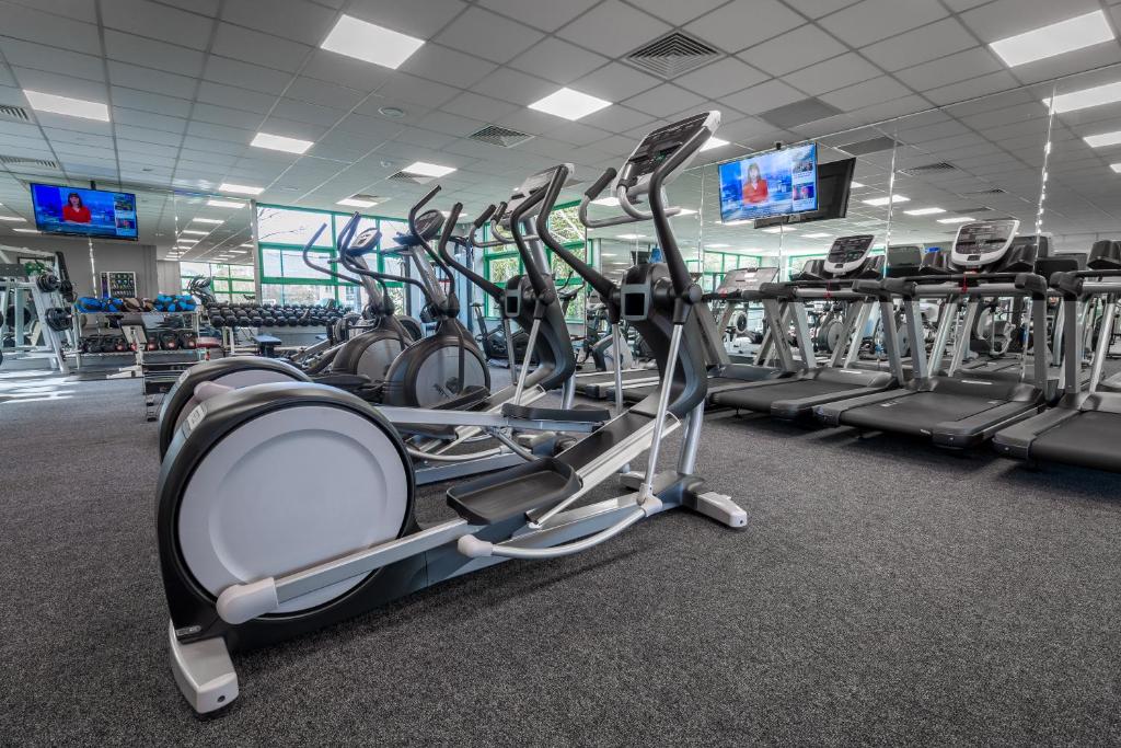 Fitness centrum a/nebo fitness zařízení v ubytování Castle Oaks House Hotel