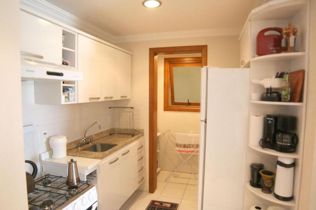 Charmoso apartamento no centro de Gramado  Charmoso apartamento no centro de Gramado