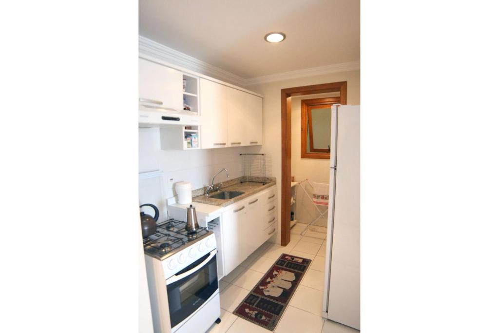 Charmoso apartamento no centro de Gramado  Charmoso apartamento no centro de Gramado