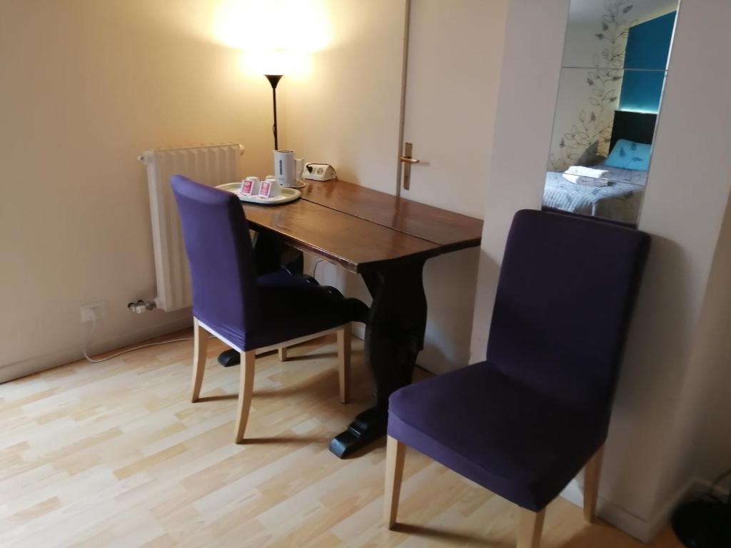 Χώρος καθιστικού στο Gira Guest House