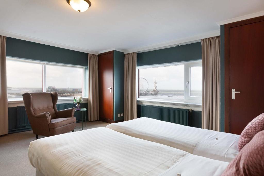 
Standard Double Room with Sea View
