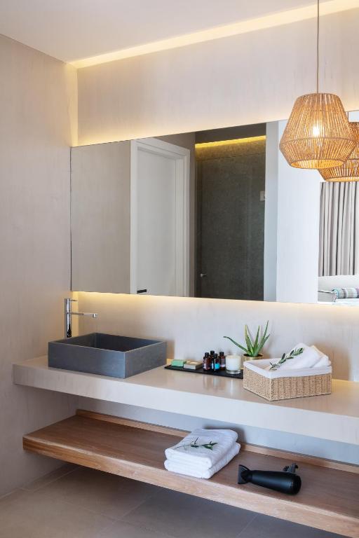 Kép Cavo Delea Villas & Suites szállásáról Poszídiben a galériában