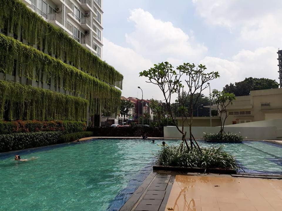 Gallery image of Altiz Apartment Bintaro Plaza Residence in Tangerang