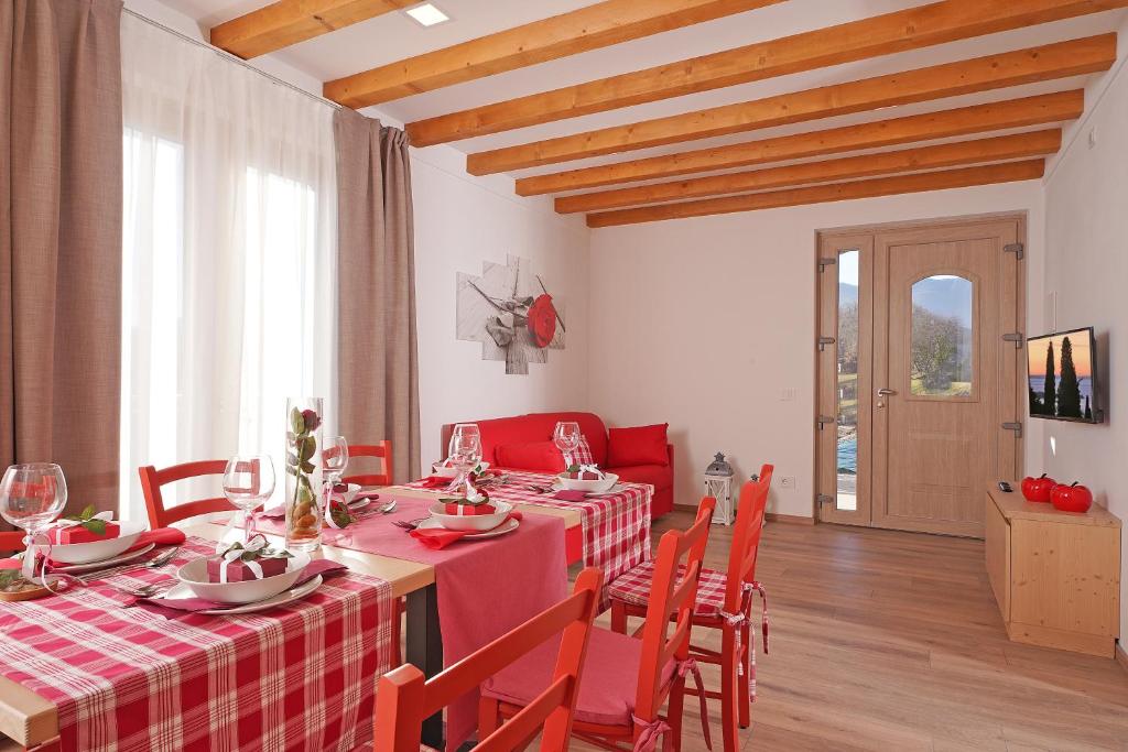 TV a/nebo společenská místnost v ubytování Agriturismo Hegemone
