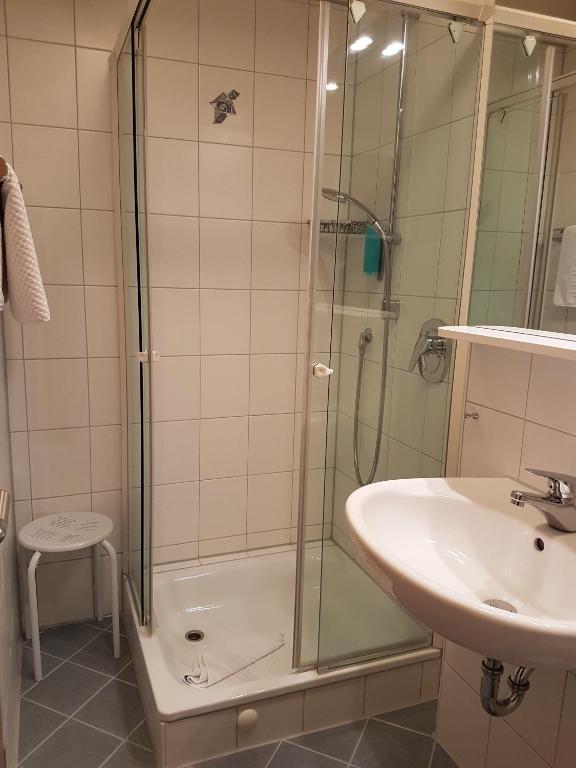 Koupelna v ubytování Im Winkel Appartements und Zimmer