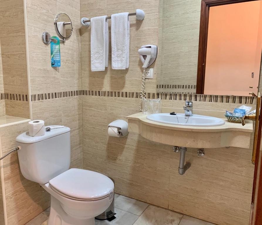 Hotel Europa Boutique Sevilla - Resim 34