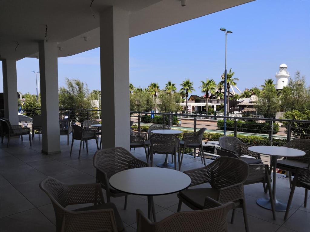 Εστιατόριο ή άλλο μέρος για φαγητό στο Edison Hotel Seaview & SPA