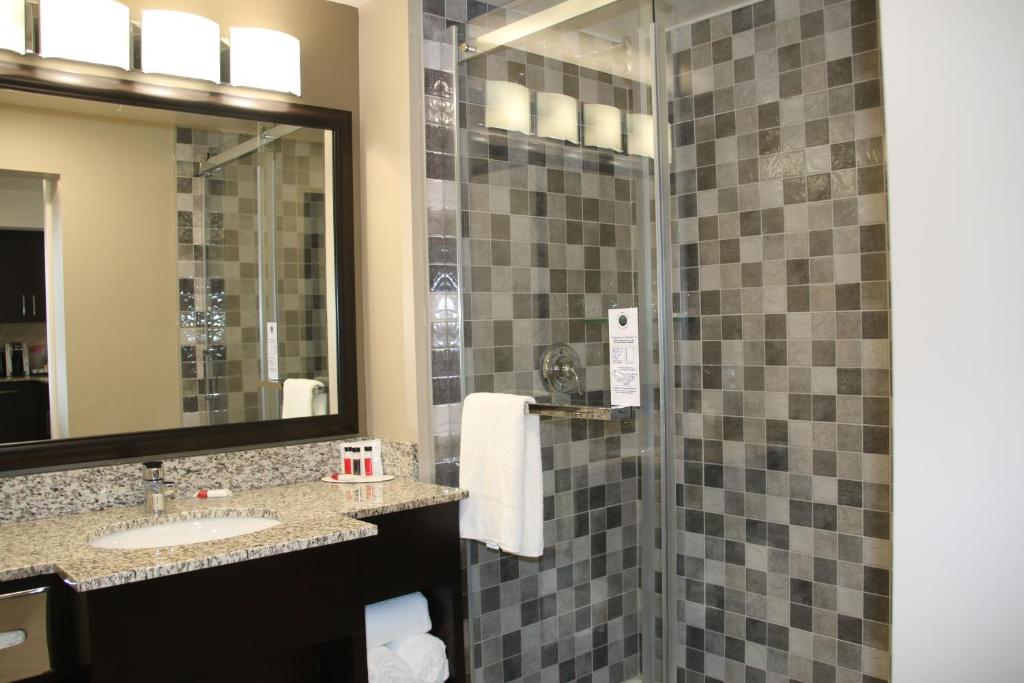 Vannituba majutusasutuses Super 8 by Wyndham Canmore