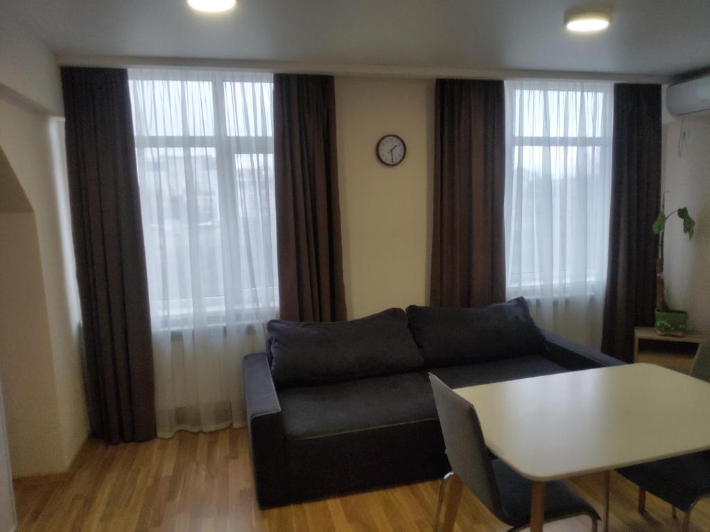 Kiev City Hotel - Luxe Viervoudige Kamer