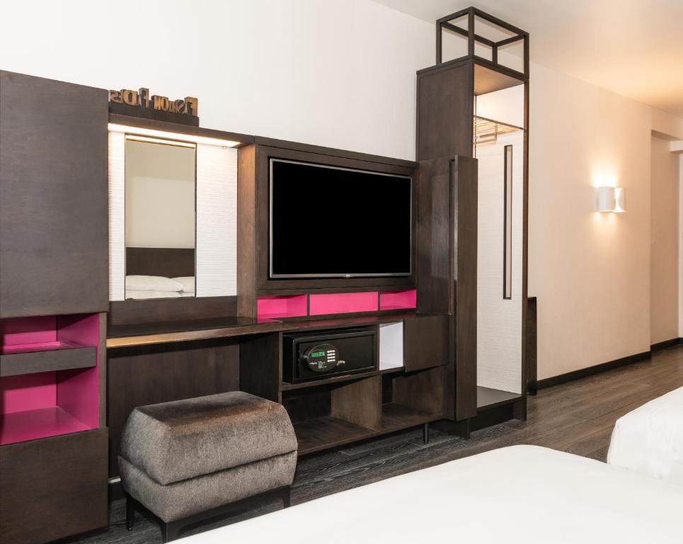 Hyatt Herald Square New York - Double Room With Two Double Beds