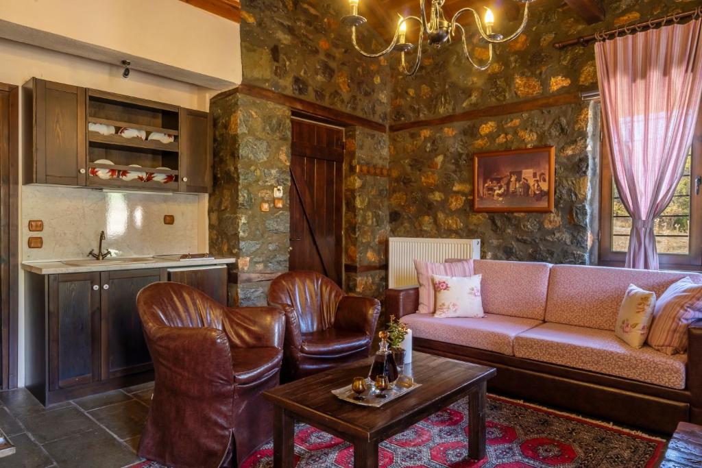 ROUGA Mountain Boutique Suites & Spa - 12