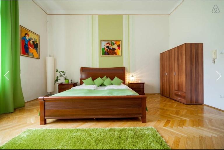 Posteľ alebo postele v izbe v ubytovaní Spirit Nádor Ter Apartment