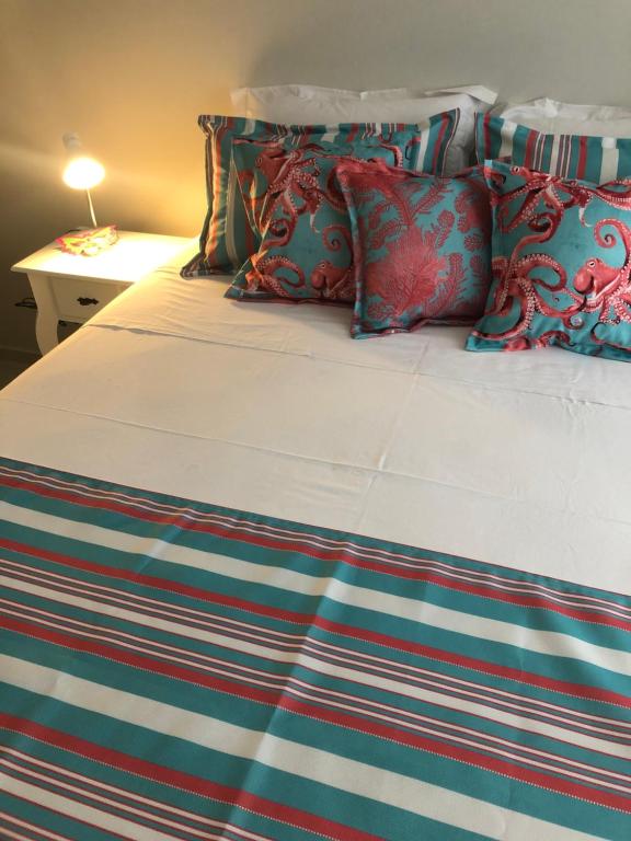 Fish Inn Hotel