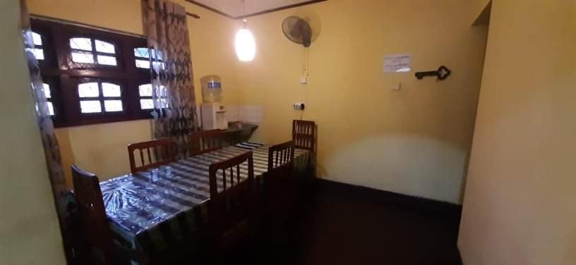 Postel nebo postele na pokoji v ubytování Olivia HomeStay