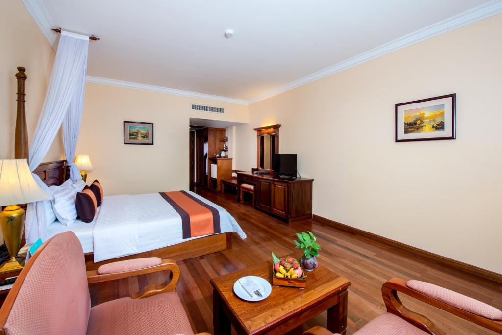 TV a/nebo společenská místnost v ubytování Pacific Hotel & Spa