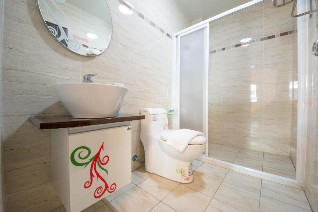 Koupelna v ubytování Sioufu B&B