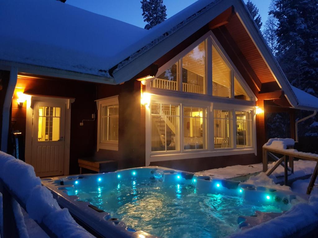 Villa Vaskiranta - отзывы и видео