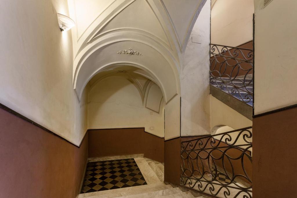 Imagem da galeria de Da Gianni e Lucia Rooms with bathroom in the city center em Catânia