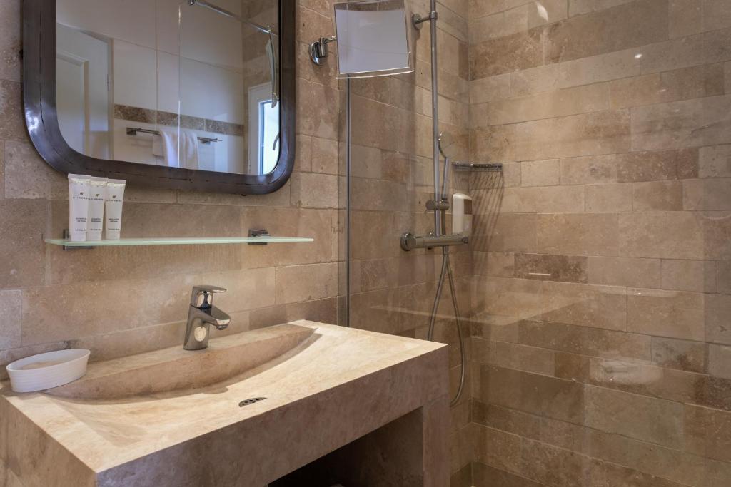 Le Mas de Cocagne - Habitación Doble Con Terraza