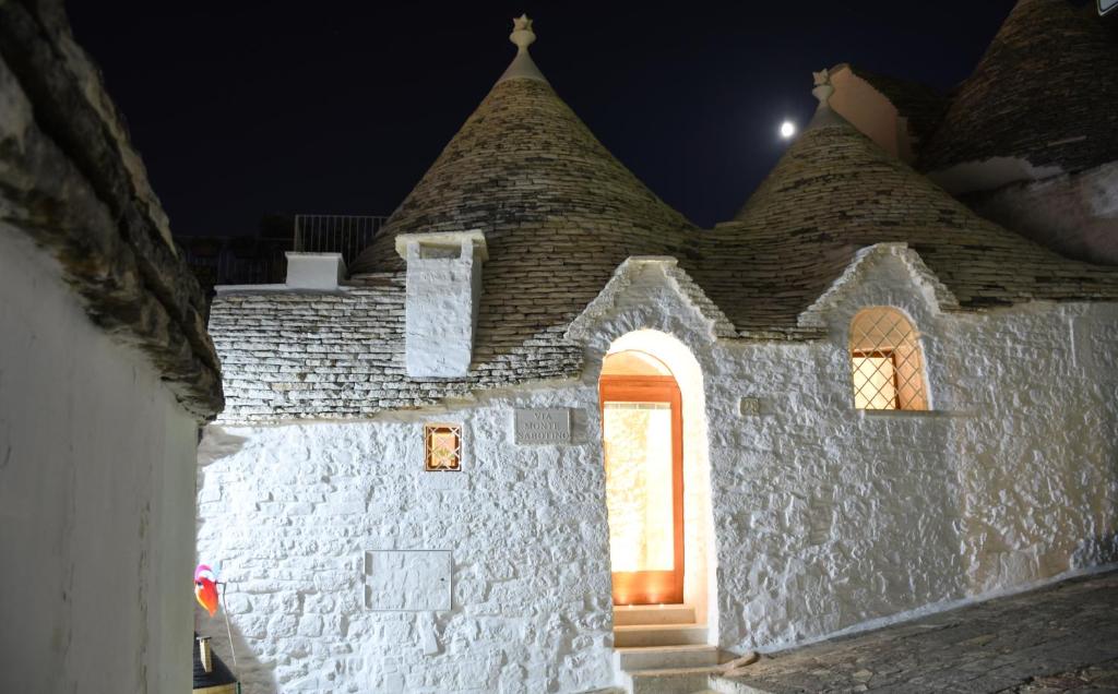 Zdjęcie z galerii obiektu Trulli e Puglia Luxury Suite w Alberobello