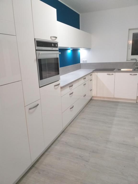 Kuchyň nebo kuchyňský kout v ubytování Villa Oleander