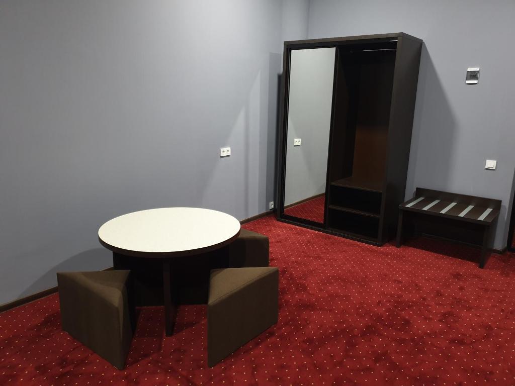 LEX Trend Hotel - Salle De Reine