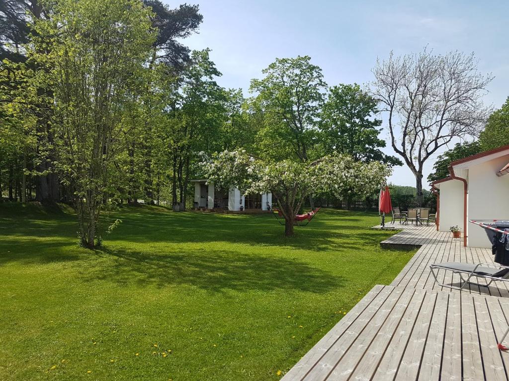 Tõstamaa Meierei Hotel Summer Apartments - Housity