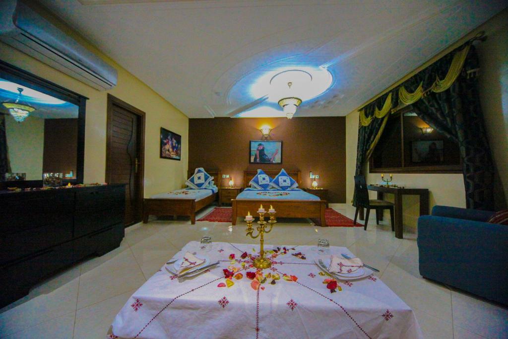 Riad Mimosa - Deluxe Room (2 Adults + 1 Child)