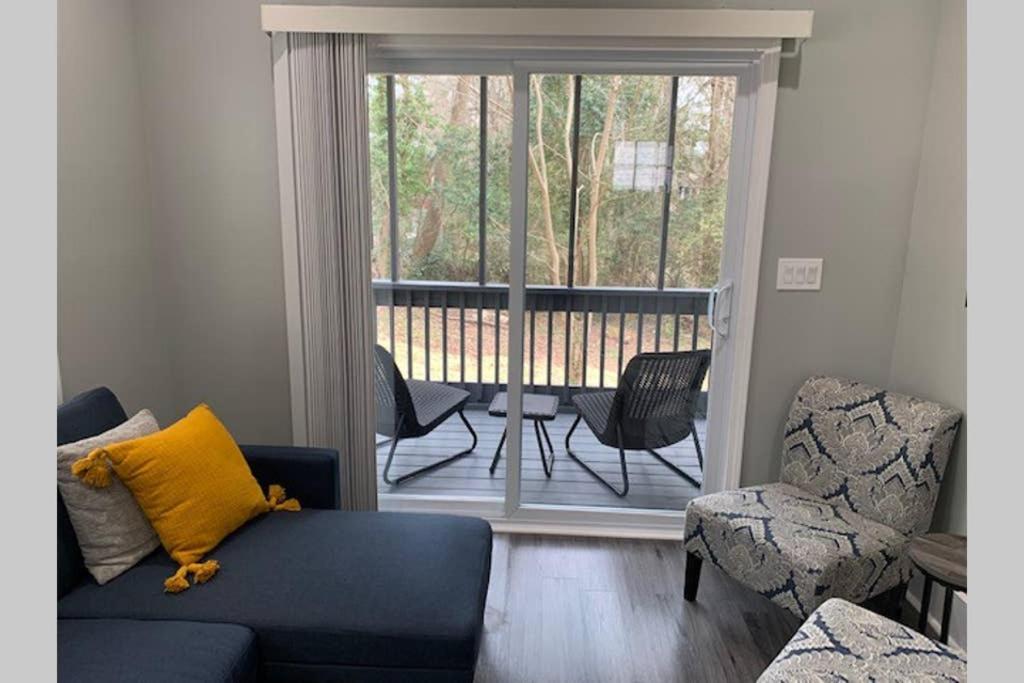Tiny Mansion in Atlanta - Housity
