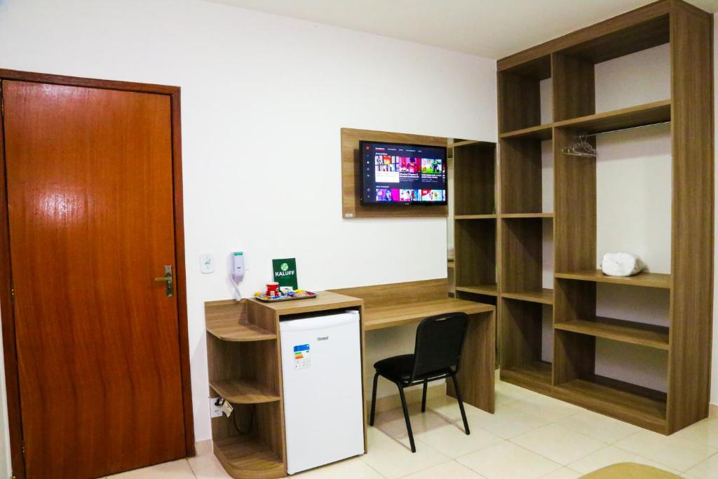  Kaluff Hotel