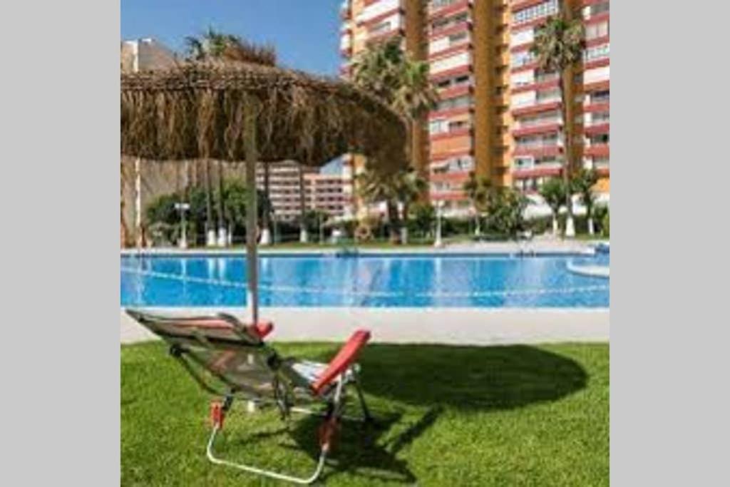 Coqueto apartamento en Puerto Marina con piscina, Benalmádena ...
