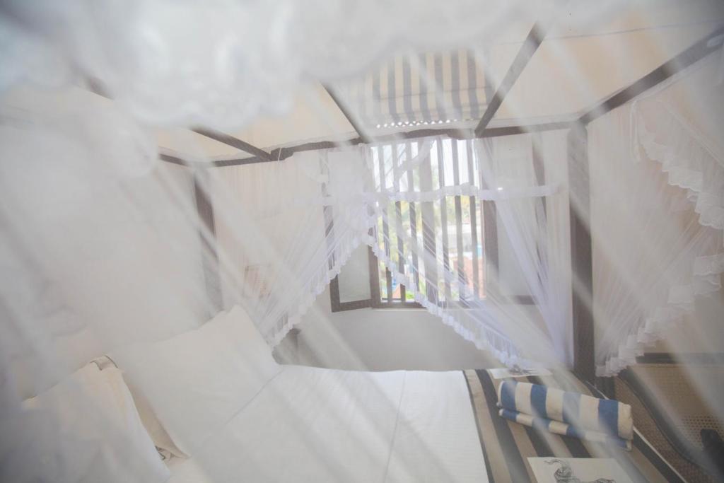 Sea World Boutique Hotel - 4