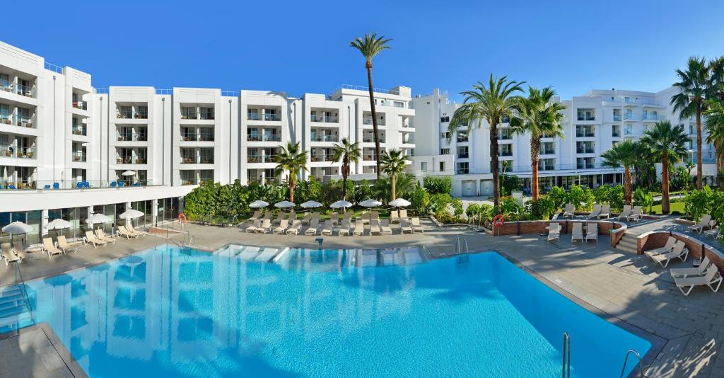 Sol Torremolinos - Don Pedro, Torremolinos – Precios 2022 ...