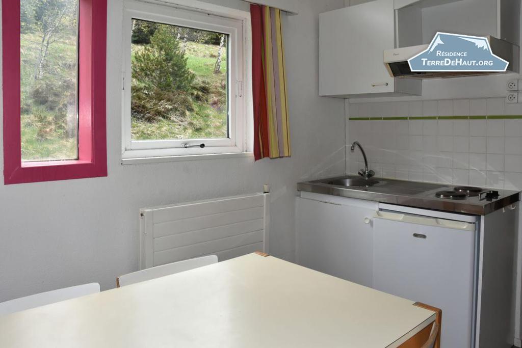 Résidence Terre de Haut - Two-Bedroom Apartment