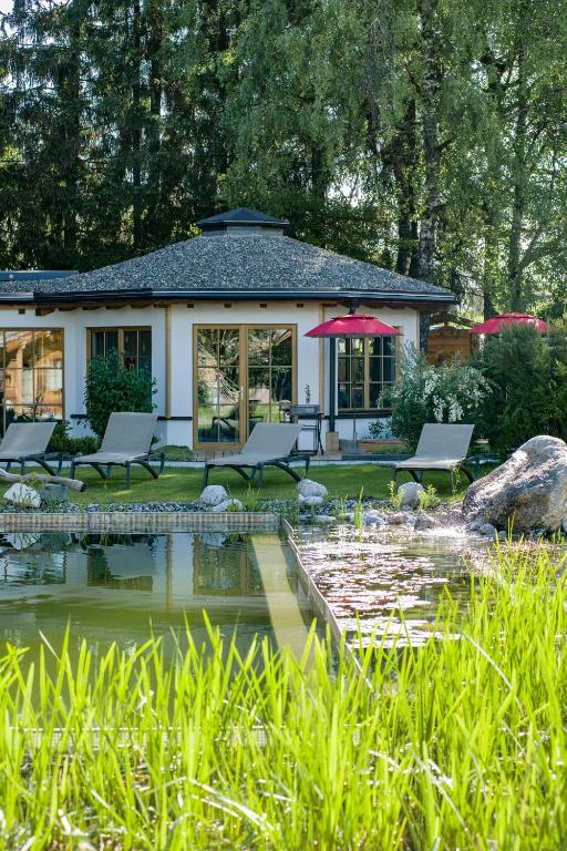 Zahrada ubytování Flora - Das kleine Gartenhotel