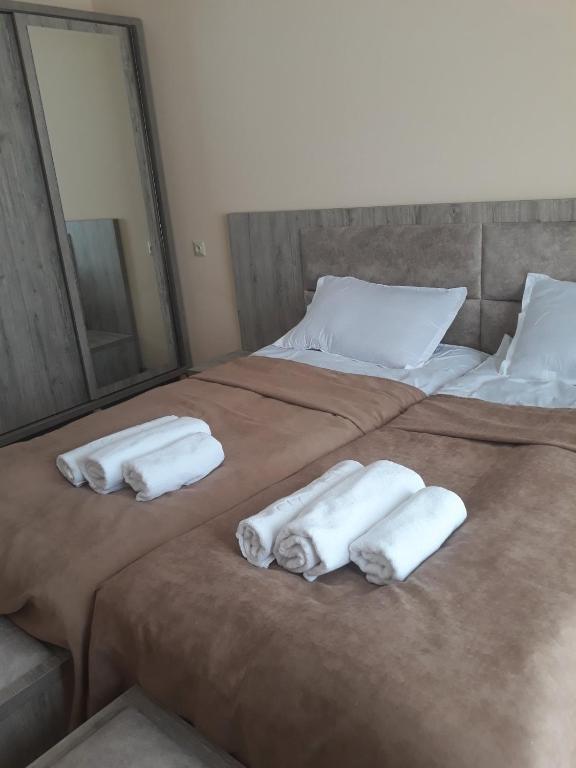 Postel nebo postele na pokoji v ubytování Hotel Ramaz Paliani