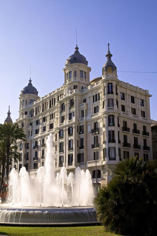 Plaza AYUNTAMIENTO ALICANTE, Alicante – Updated 2023 Prices