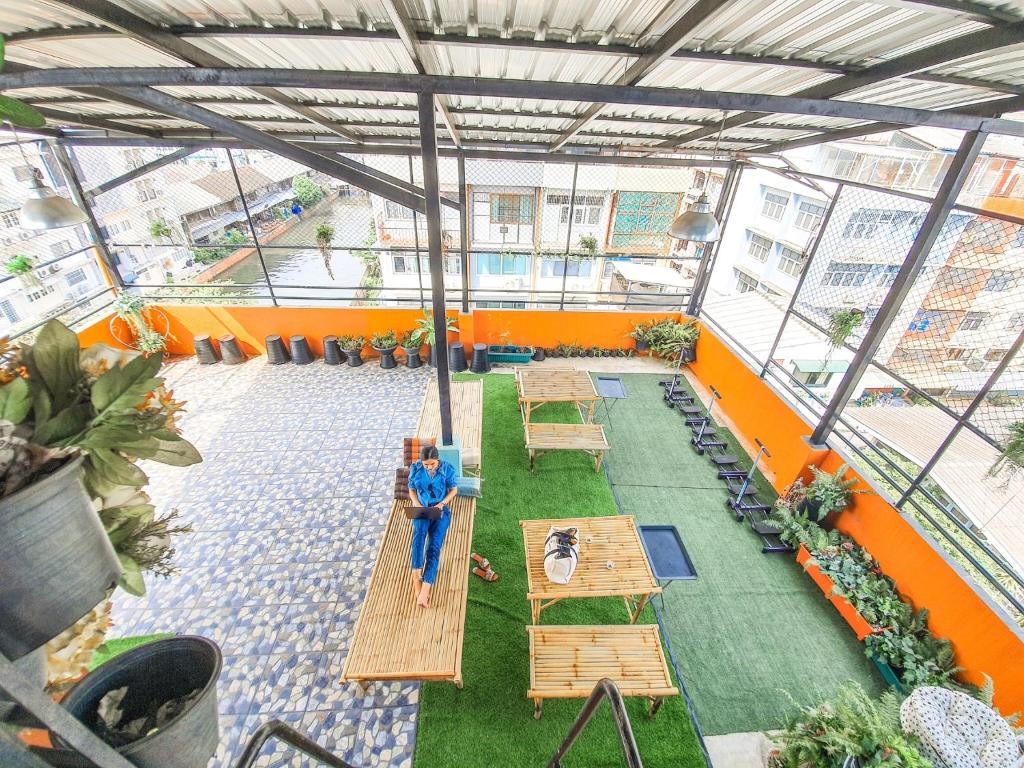 Bangkok Canale Home at Khaosarn - Resim 41