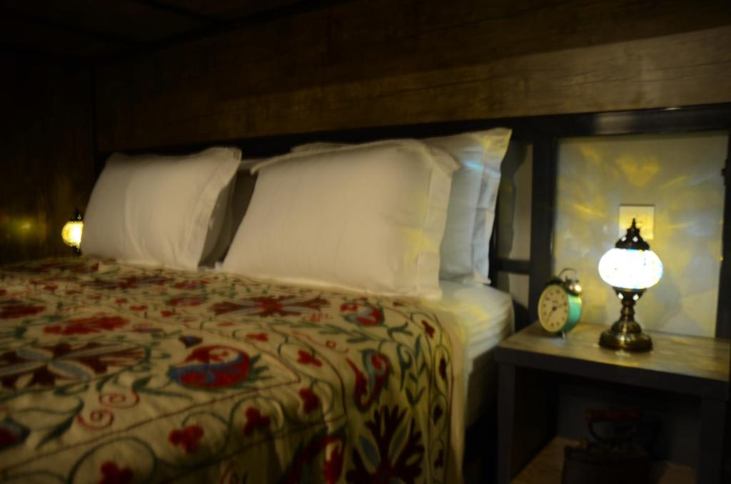 Giường trong phòng chung tại Ephesus Hostel