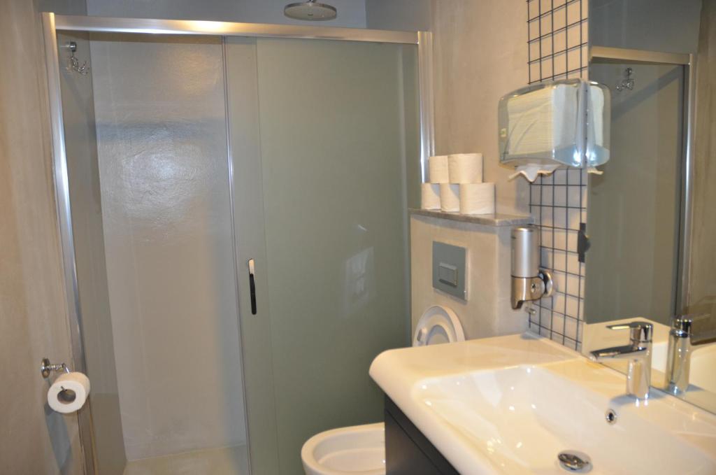 Phòng tắm tại Ephesus Hostel