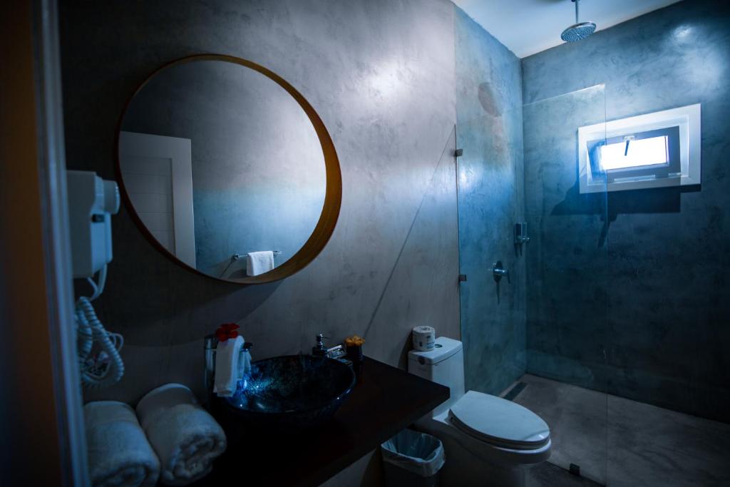 Koupelna v ubytování La Placita Inn