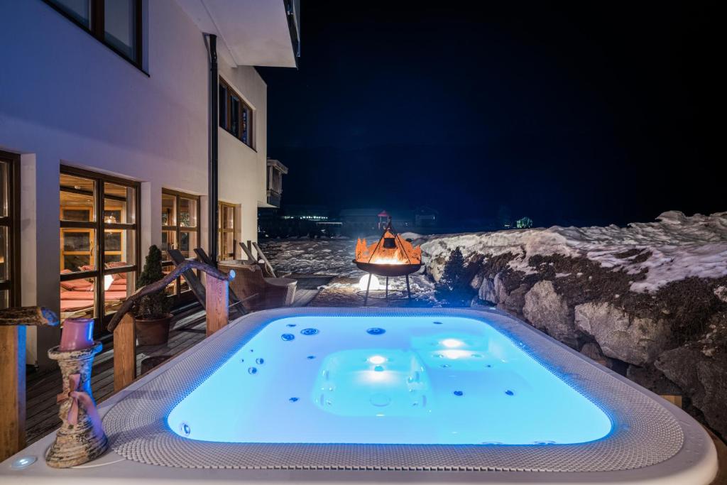 Fotografie z fotogalerie ubytování Helmhotel v destinaci San Candido