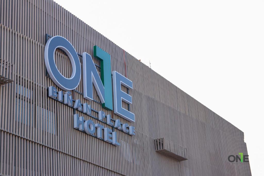 Certifikát, hodnocení, plakát nebo jiný dokument vystavený v ubytování One Biñan Place