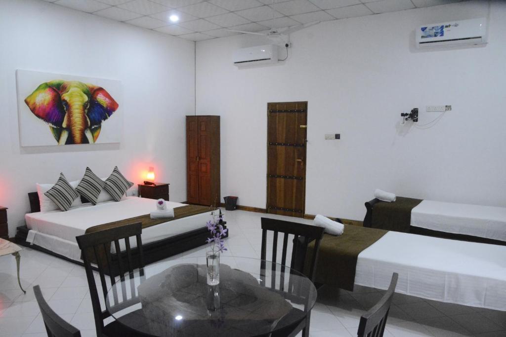 Vimanra Udawalawa - 13