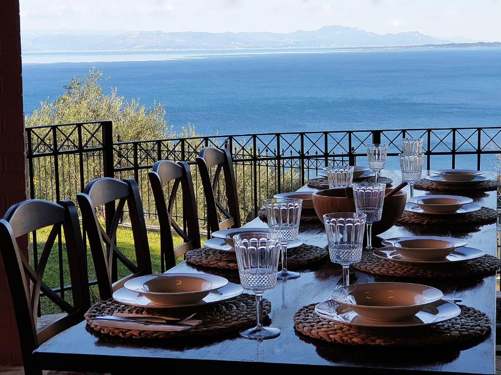 Apartment Corfu Suites, Agios Ioannis Peristeron, Greece - Booking.com