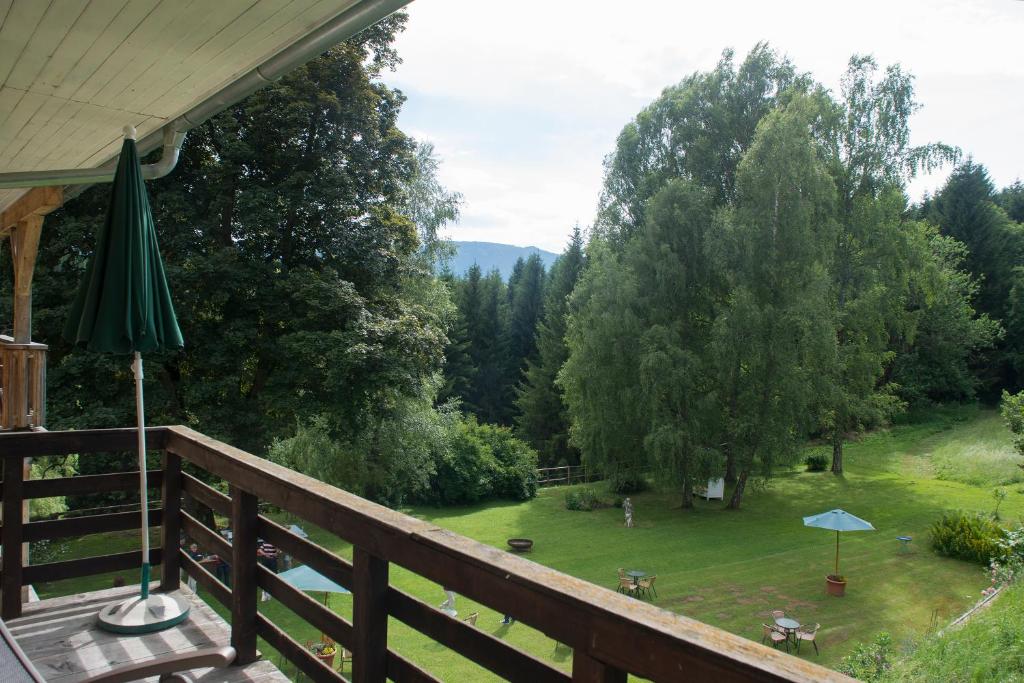 Zahrada ubytování Hotel Landsitz Pichlschloss