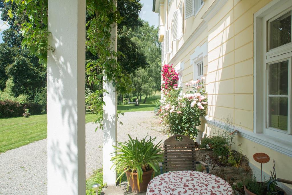 Zahrada ubytování Hotel Landsitz Pichlschloss